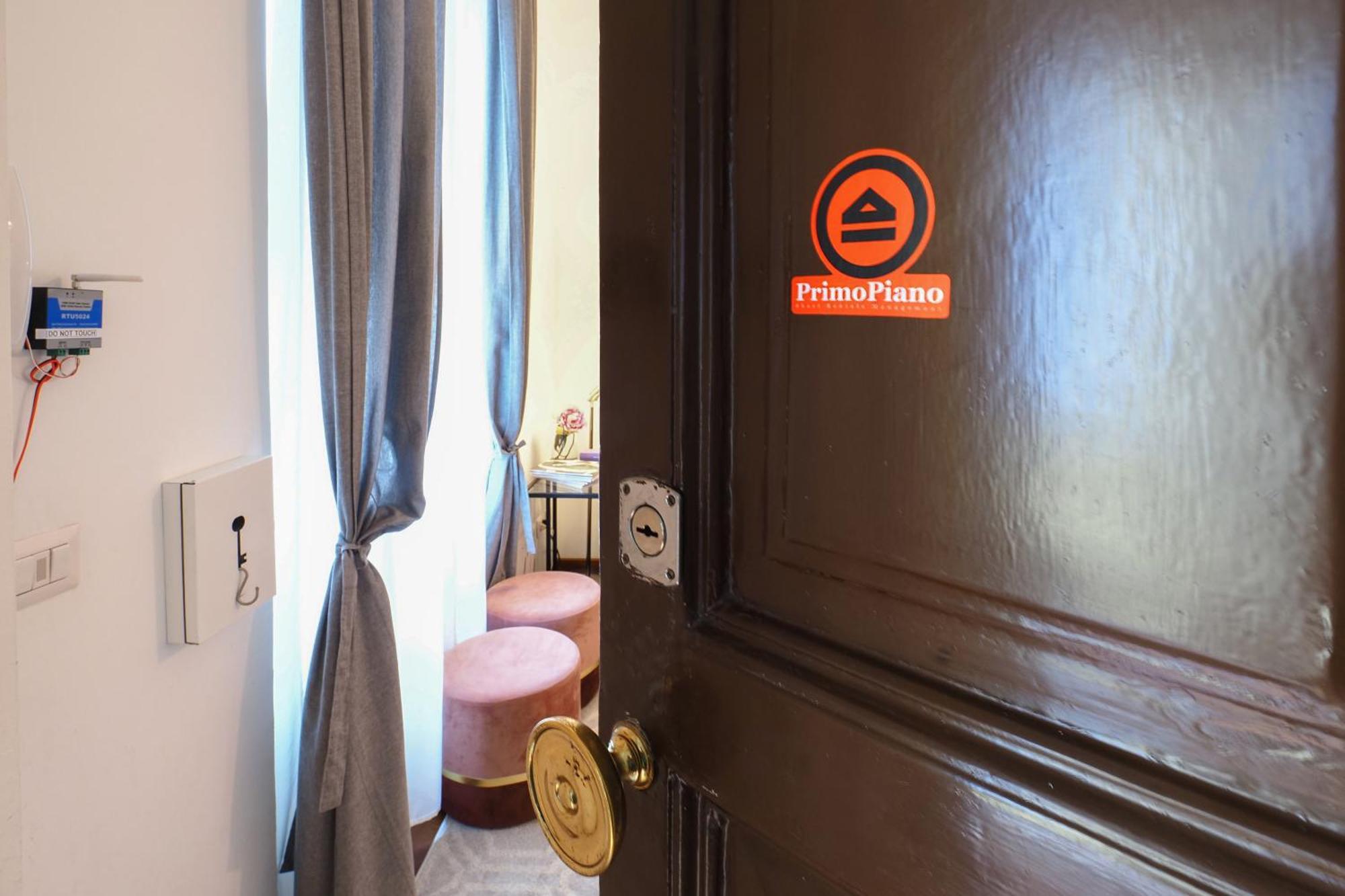 Apartament Primopiano - Custodi Mediolan Zewnętrze zdjęcie